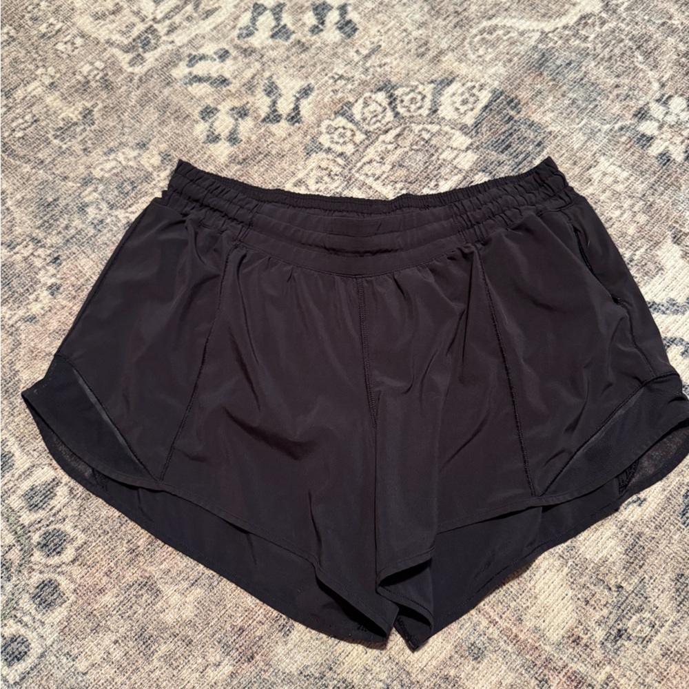 Lululemon black hotty hot
